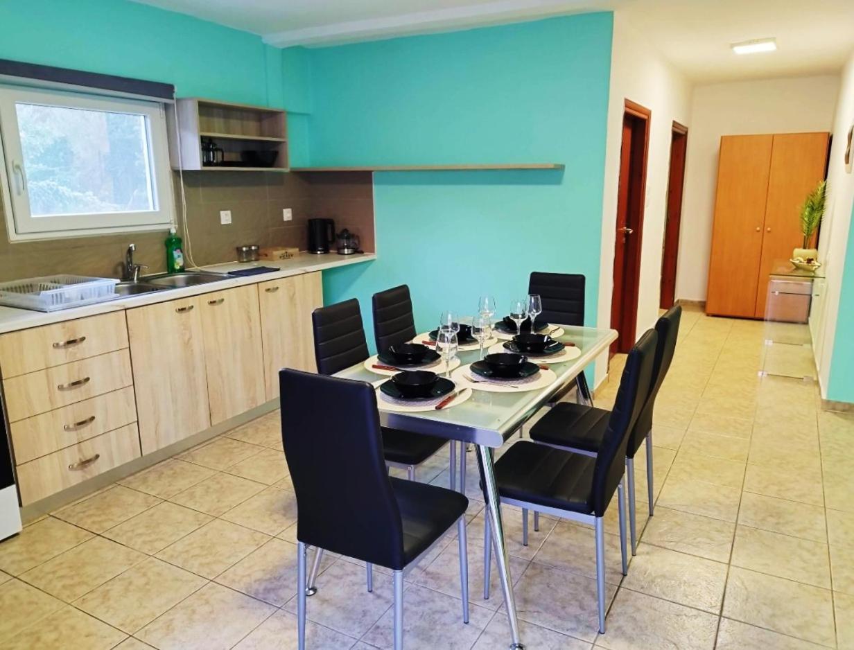 Sleepili Apartment Vrisai Exterior photo
